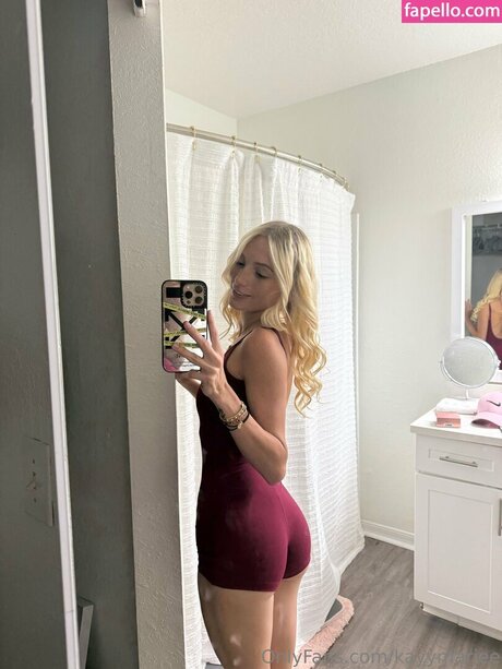 Naakte gelekte OnlyFans-foto van Isabella Malloggi