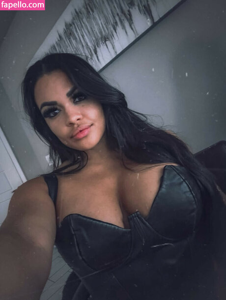 Nikki Blackheart