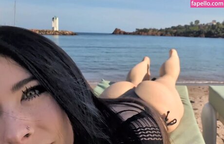 Naakte gelekte OnlyFans-foto van Fishtank