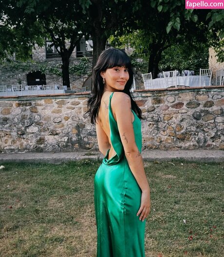 Frida_reed