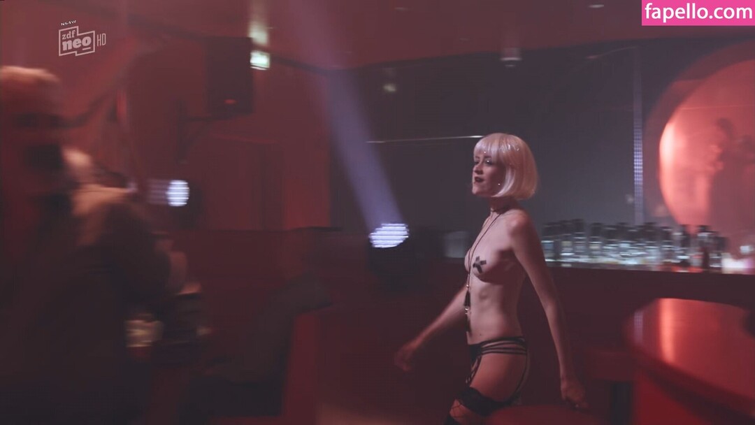 Naakte gelekte OnlyFans-foto van Lisa Maria Potthoff #63 Naakte gelekte OnlyFans-foto van Lisa Maria Potthoff #63