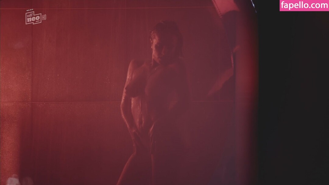 Naakte gelekte OnlyFans-foto van Lisa Maria Potthoff #71 Naakte gelekte OnlyFans-foto van Lisa Maria Potthoff #71