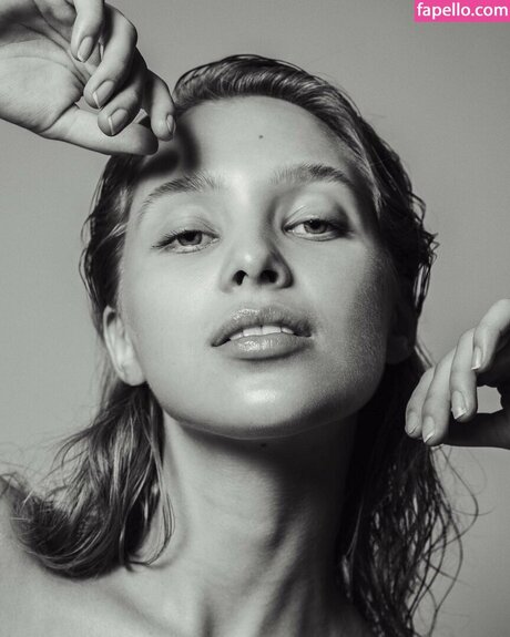 Laura Oganessian