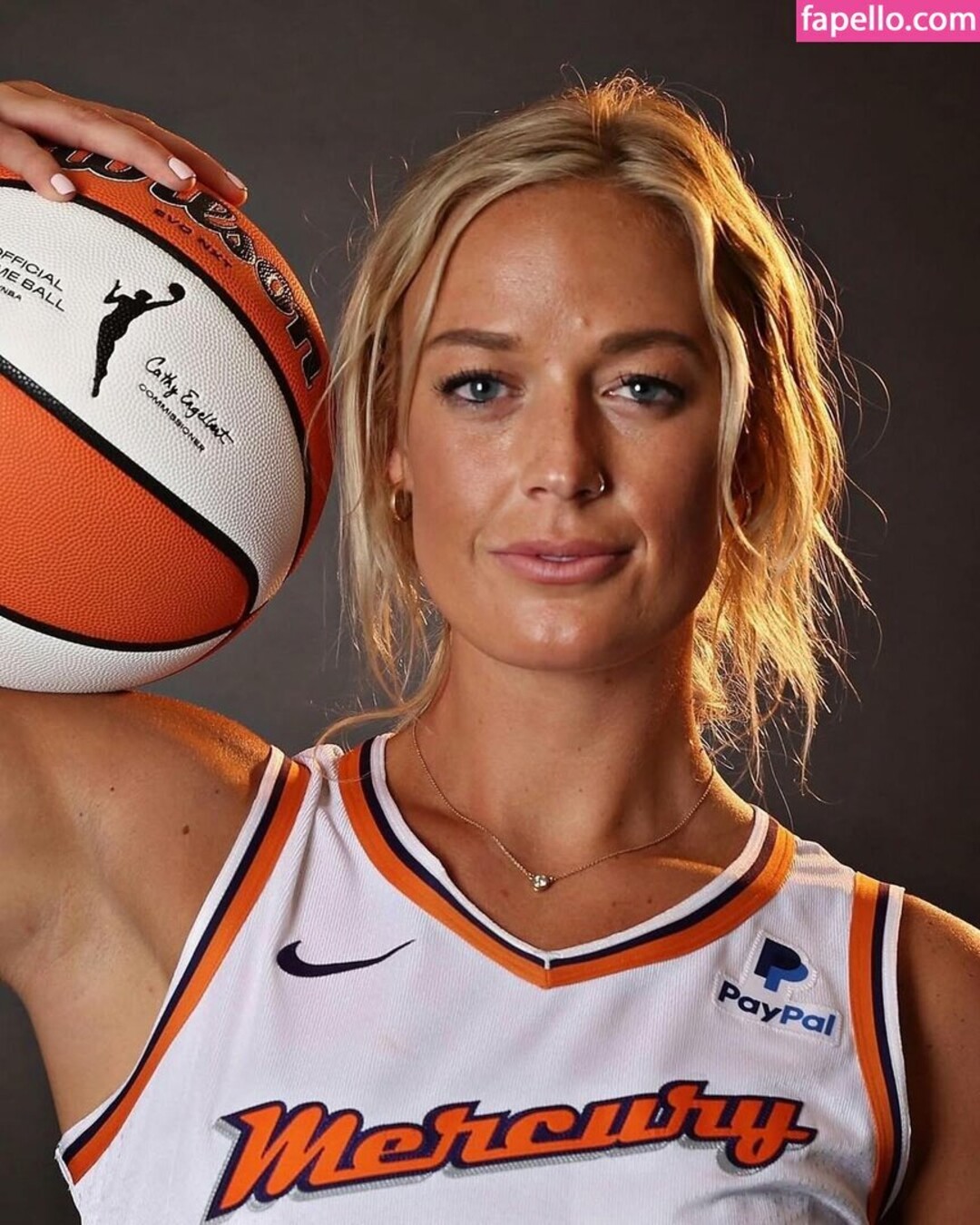 Naakte gelekte OnlyFans-foto van Sophie Cunningham #91 Naakte gelekte OnlyFans-foto van Sophie Cunningham #91