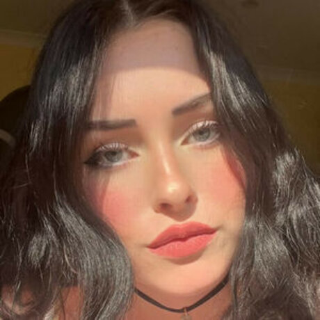Naakte gelekte OnlyFans-foto van Laurens Asmr