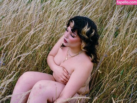 Lola Young