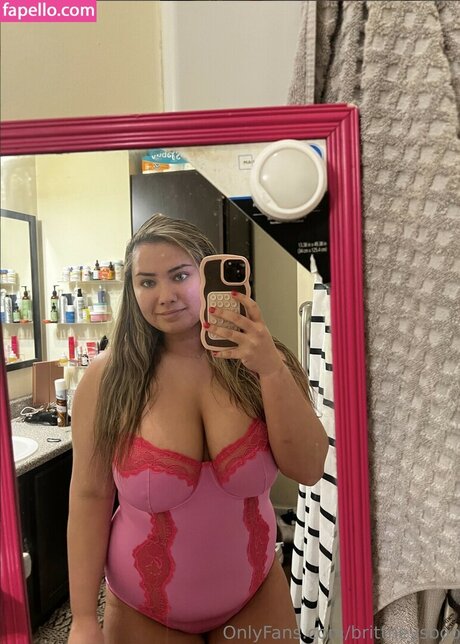 Naakte gelekte OnlyFans-foto van Brittney Todd