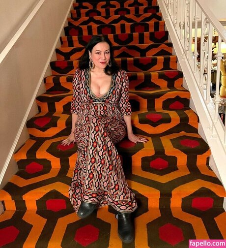 Jennifer Tilly