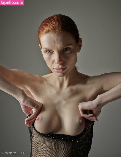 Redhead Vi
