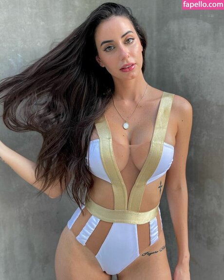 Naakte gelekte OnlyFans-foto van Nataly Pagano