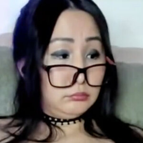 Asian Milfs