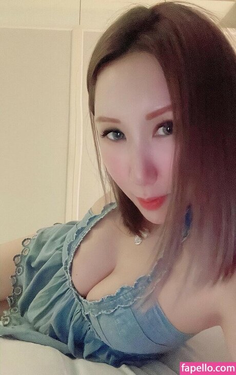 Asian Milfs