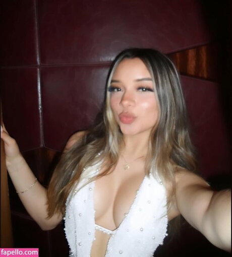 Yessseeeniiaa