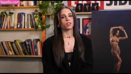 Angelina Mango