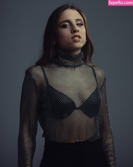Angelina Mango