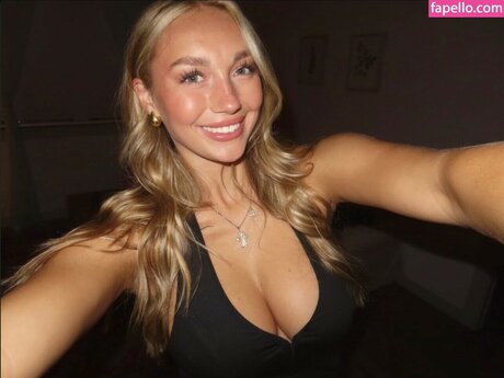 Naakte gelekte OnlyFans-foto van Jamie Gilbert