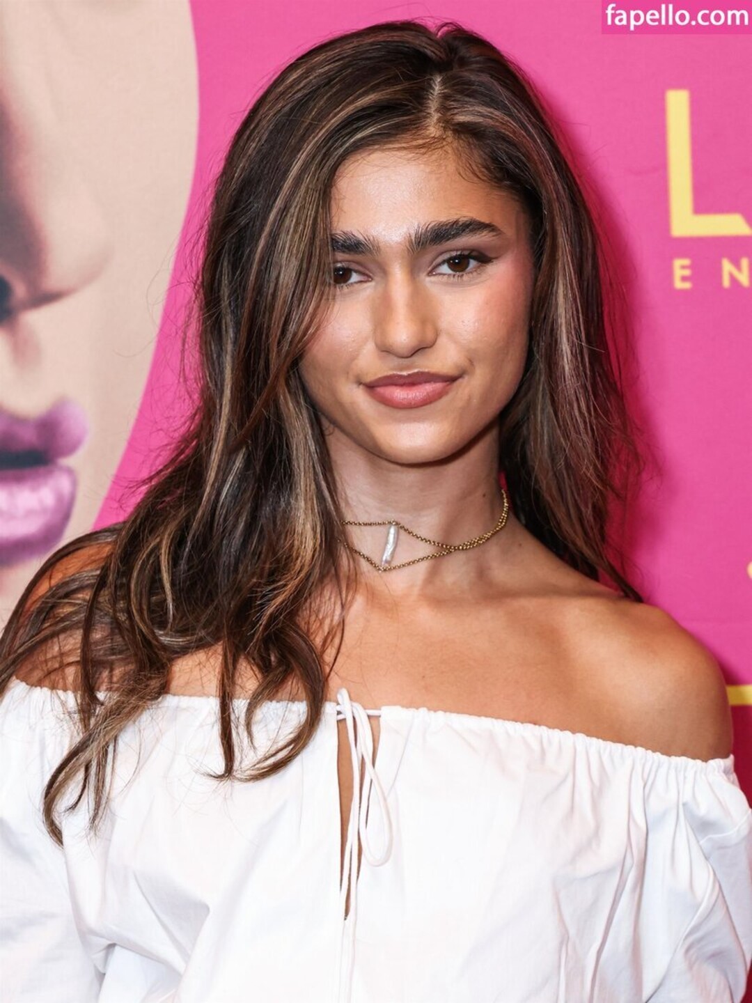 Naakte gelekte OnlyFans-foto van Rayna V #26 Naakte gelekte OnlyFans-foto van Rayna V #26