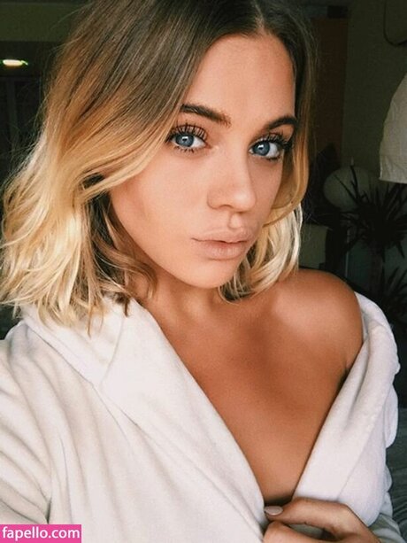 Laura Crane