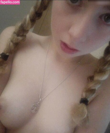 MaryjaneAuryn