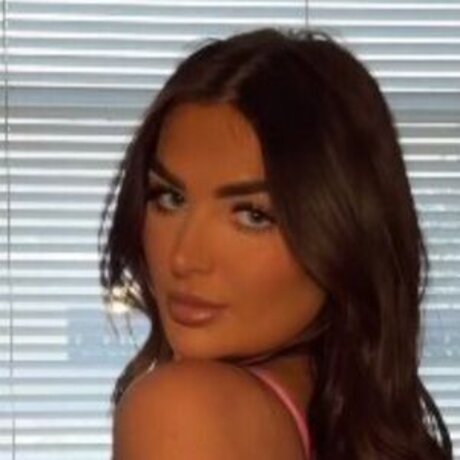 Naakte gelekte OnlyFans-foto van Amber Phillips