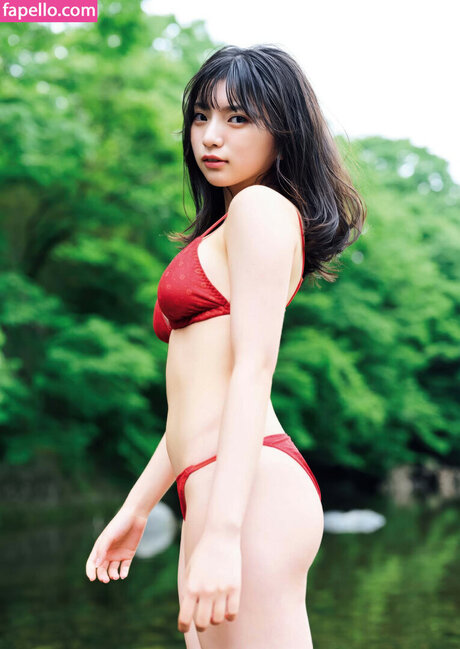 Naakte gelekte OnlyFans-foto van Himeno Hinano