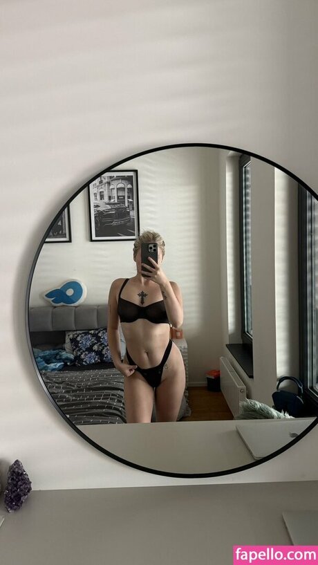 Naakte gelekte OnlyFans-foto van Balciaswag