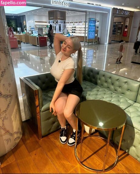 Bulebarbie_official