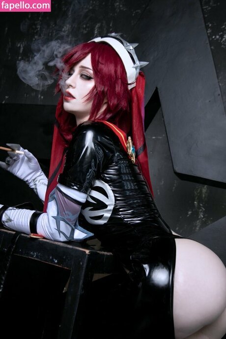 Naakte gelekte OnlyFans-foto van Electro Alice