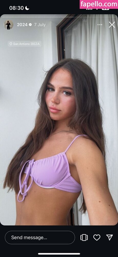 Naakte gelekte OnlyFans-foto van Agataaleszko