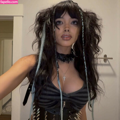 Naakte gelekte OnlyFans-foto van Ka1bra