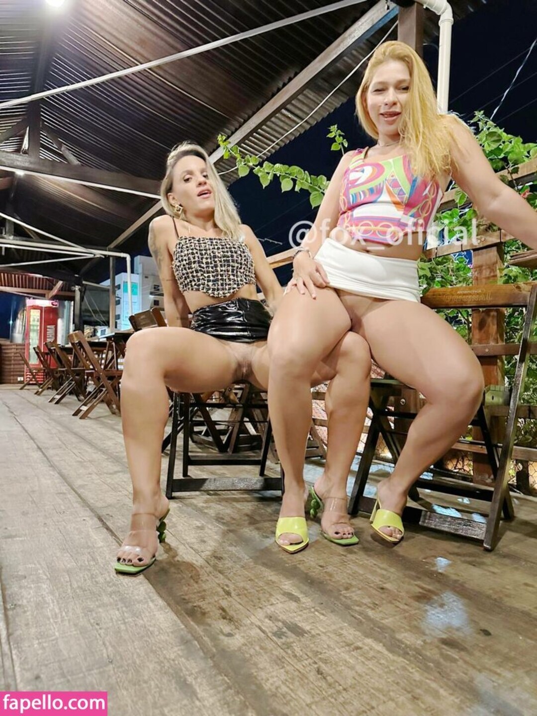 Naakte gelekte OnlyFans-foto van Foxoficial #50 Naakte gelekte OnlyFans-foto van Foxoficial #50