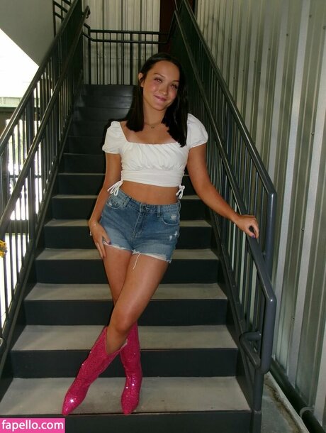 Izzy Moreno