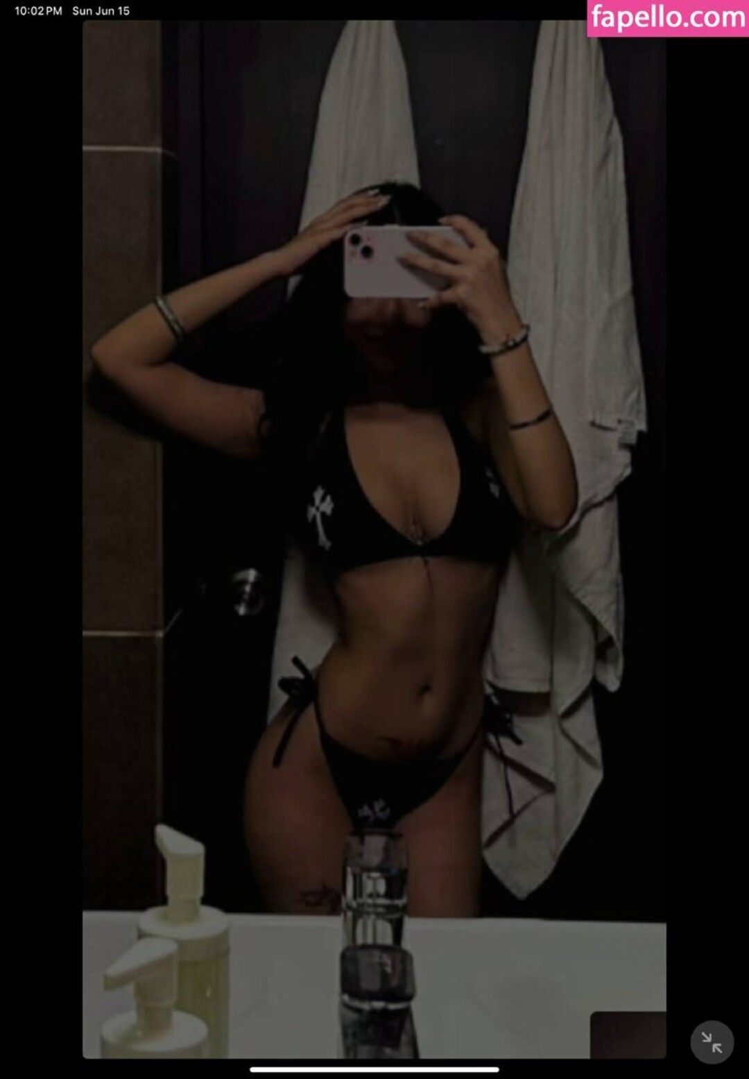 Naakte gelekte OnlyFans-foto van Shradhaa2110 #26 Naakte gelekte OnlyFans-foto van Shradhaa2110 #26