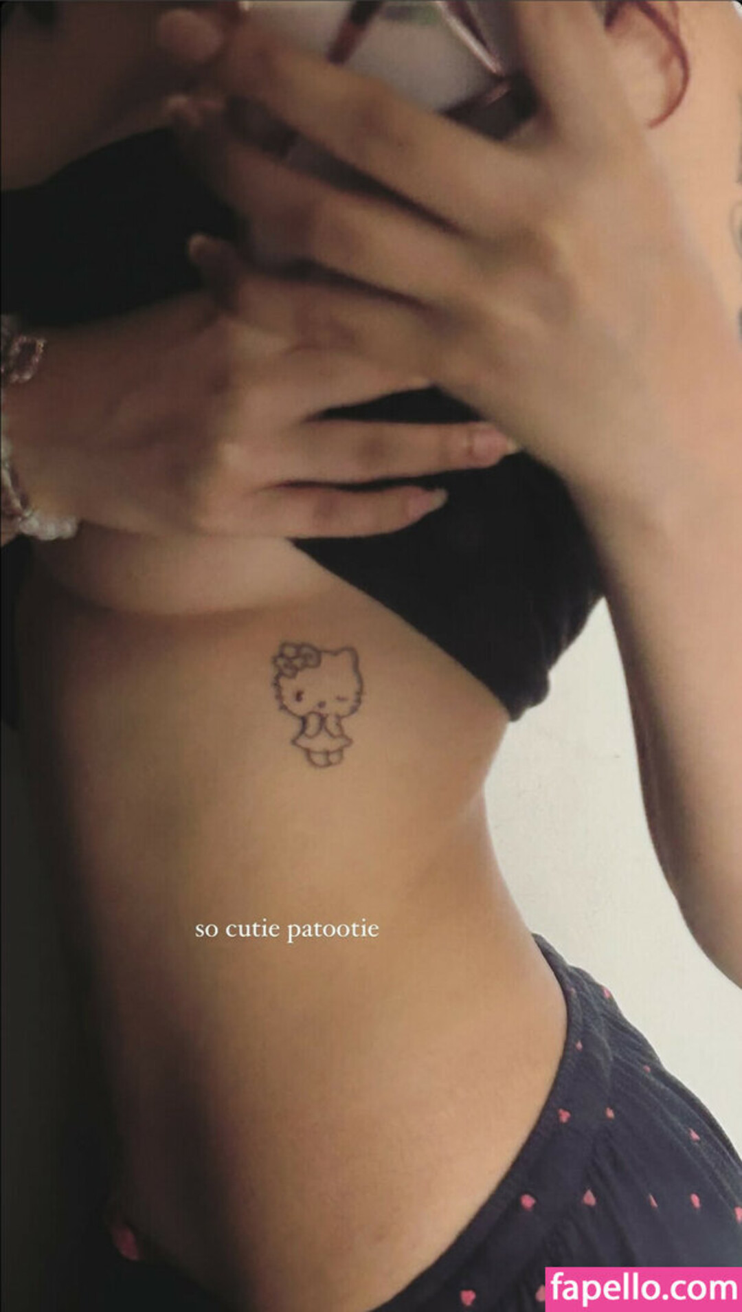 Naakte gelekte OnlyFans-foto van Shradhaa2110 #3 Naakte gelekte OnlyFans-foto van Shradhaa2110 #3