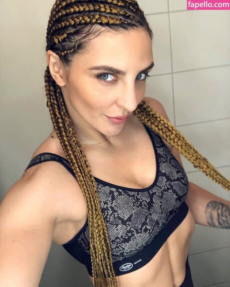 Christina Hammer