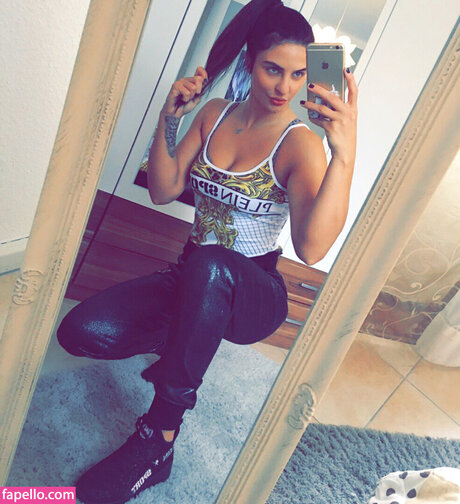 Christina Hammer