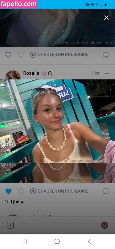 Naakte gelekte OnlyFans-foto van Rosaliewilliams