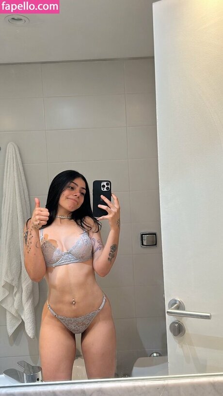 Mica Ybañez