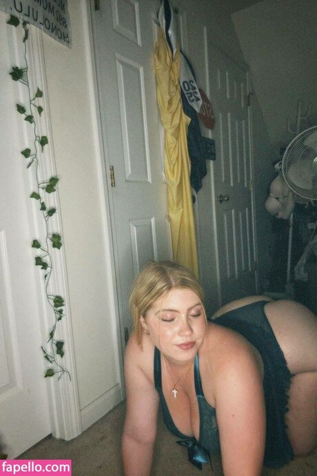 Sadie Stone