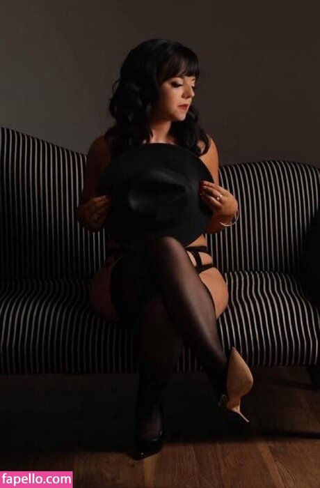 Naakte gelekte OnlyFans-foto van Leaked Boudoir Photoshoots