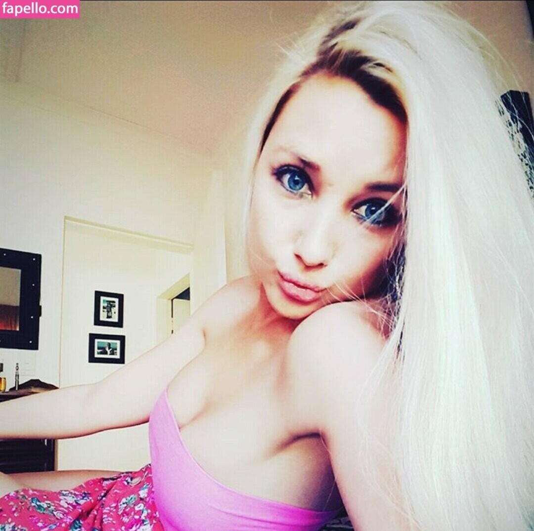 Naakte gelekte OnlyFans-foto van Amber Koltzow Bastick #31 Naakte gelekte OnlyFans-foto van Amber Koltzow Bastick #31