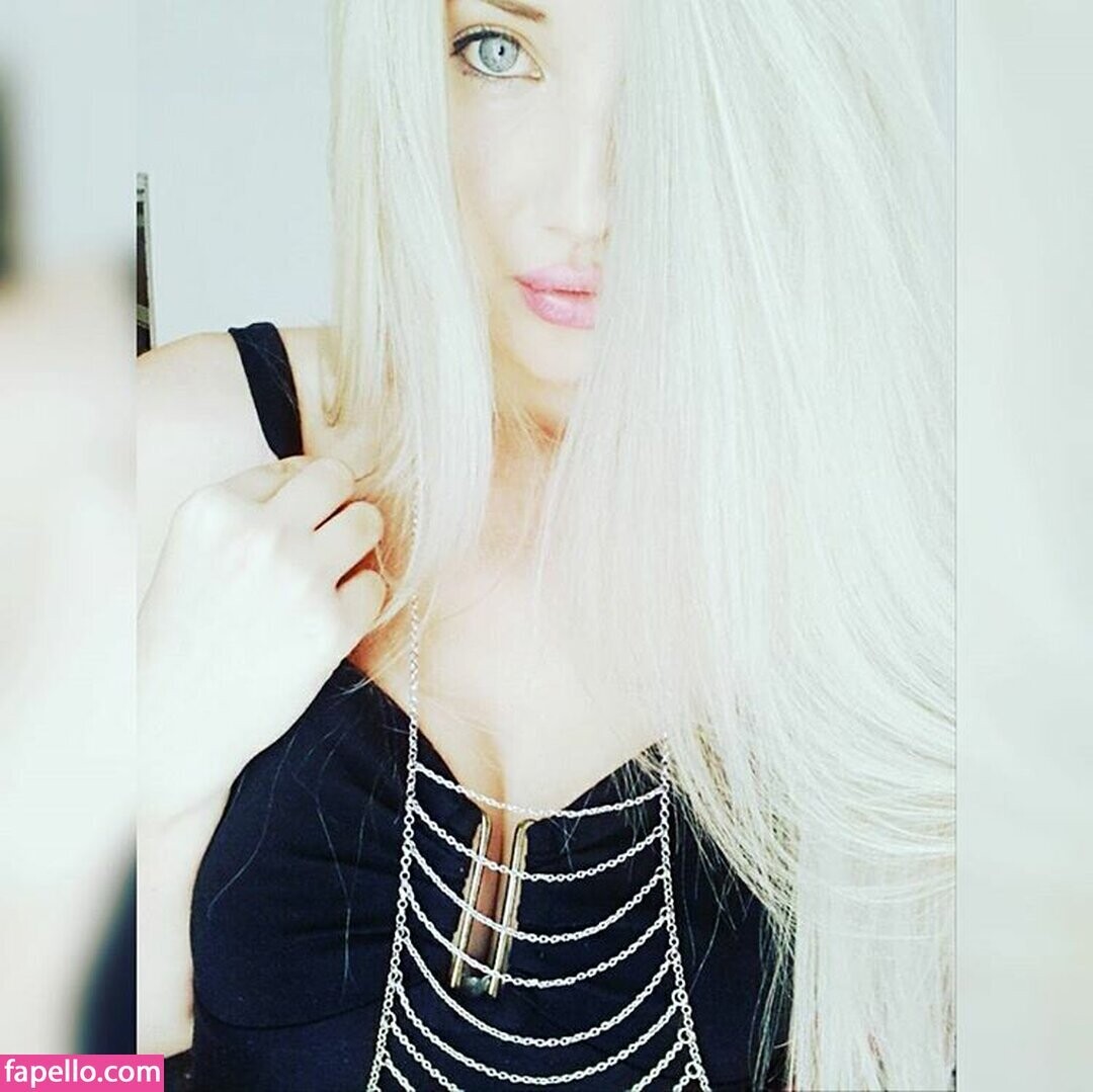 Naakte gelekte OnlyFans-foto van Amber Koltzow Bastick #33 Naakte gelekte OnlyFans-foto van Amber Koltzow Bastick #33