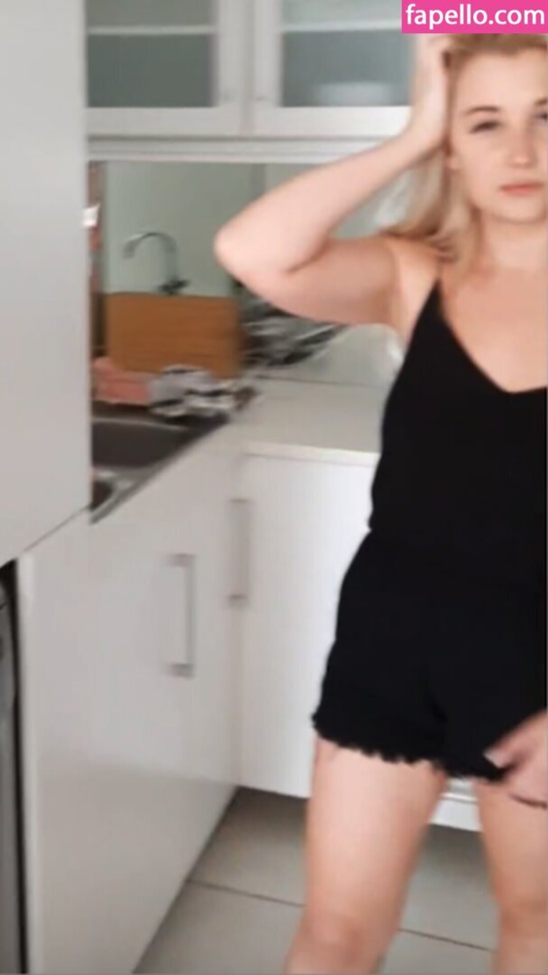 Naakte gelekte OnlyFans-foto van Amber Koltzow Bastick #36 Naakte gelekte OnlyFans-foto van Amber Koltzow Bastick #36