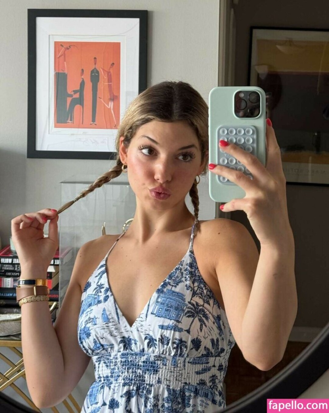 Naakte gelekte OnlyFans-foto van Megan Eugenio #1052