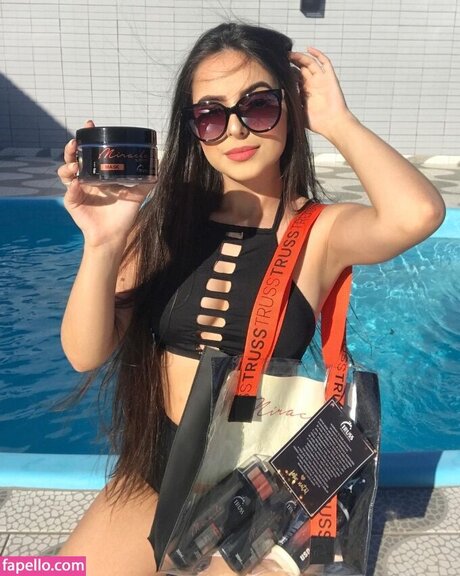 Larissa Costa