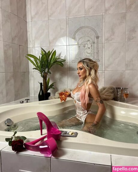 Naakte gelekte OnlyFans-foto van Franmaira
