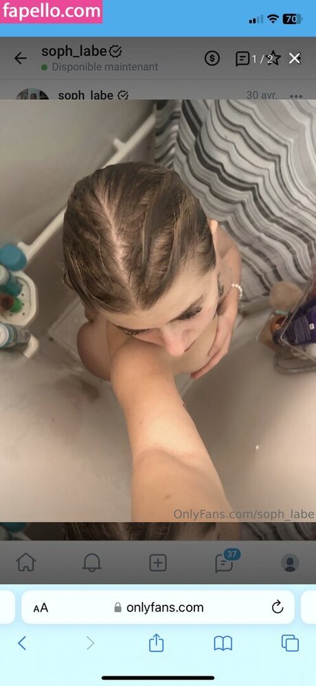 Naakte gelekte OnlyFans-foto van Sophlabe