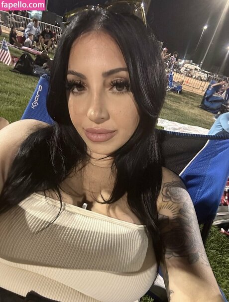 Nadianaughty1