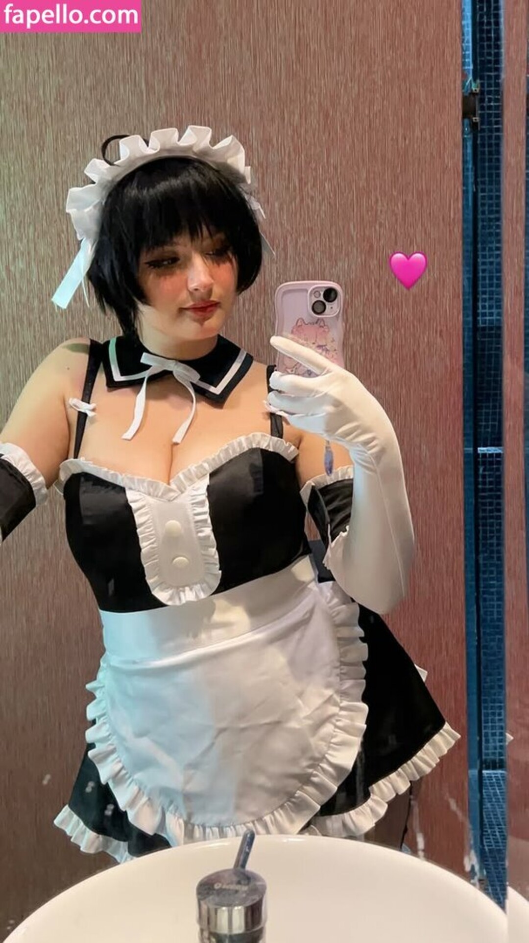 Naakte gelekte OnlyFans-foto van Meka Neko #5 Naakte gelekte OnlyFans-foto van Meka Neko #5