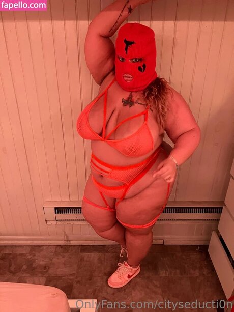 Naakte gelekte OnlyFans-foto van Cityseducti0n